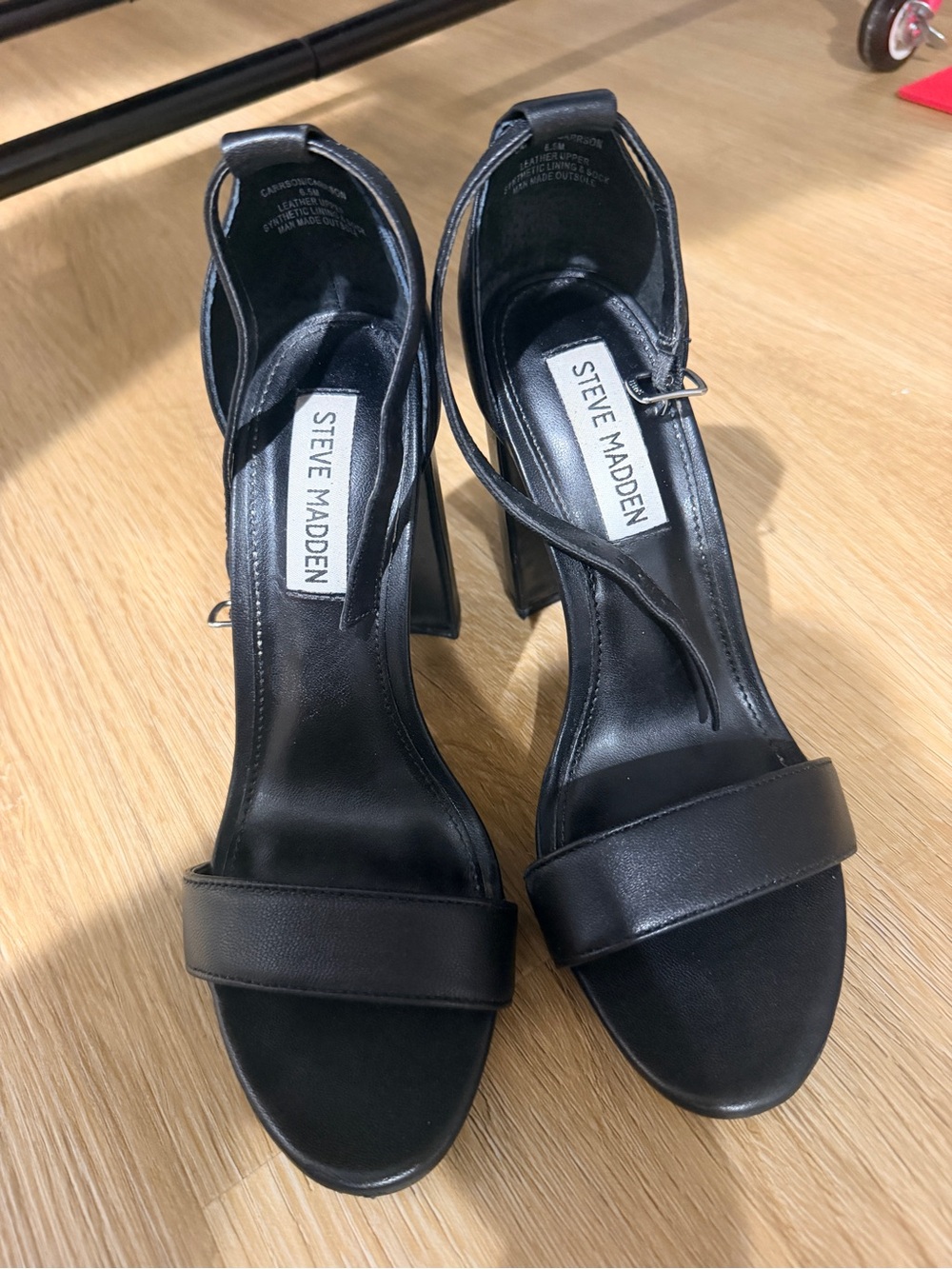 Steve Madden Carson Black Leather Block Heel Sandals